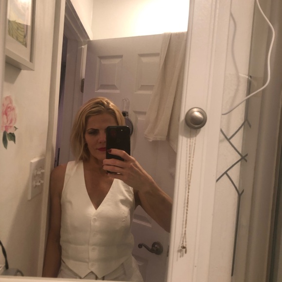 Meet your Posher, Sabrina - Picture 5 of 6